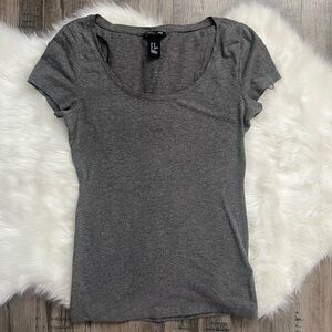 H&M Women’s Scoop Neck Basic Tee
